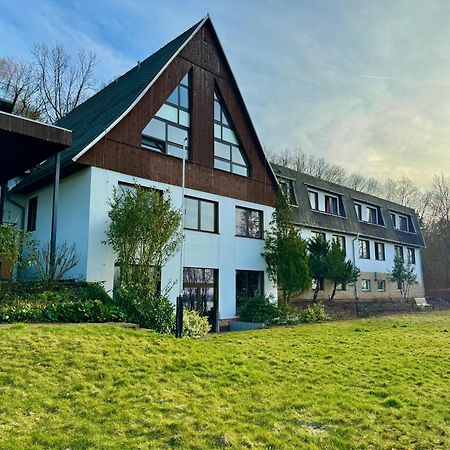 Land-Gut-Hotel Barbarossa Kelbra Buitenkant foto