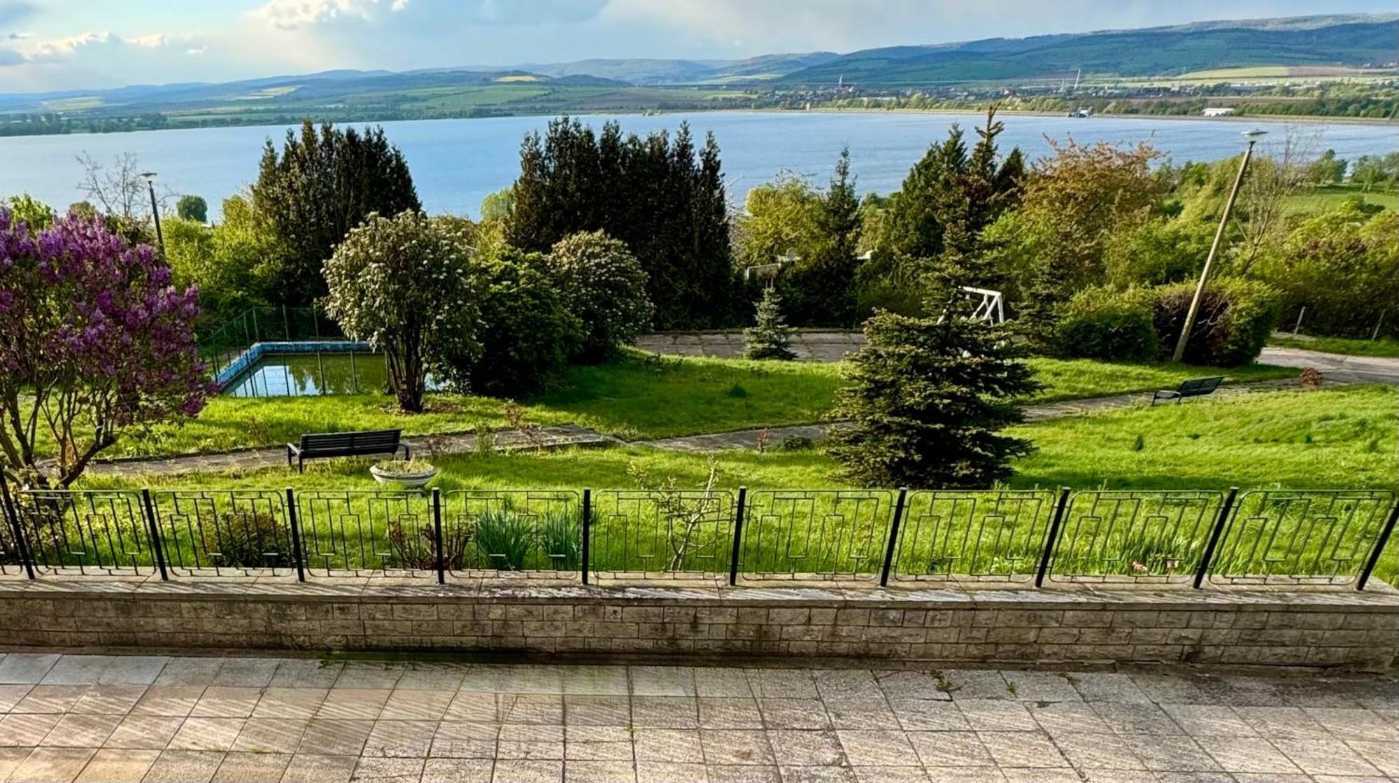 Land-Gut-Hotel Barbarossa Kelbra Buitenkant foto