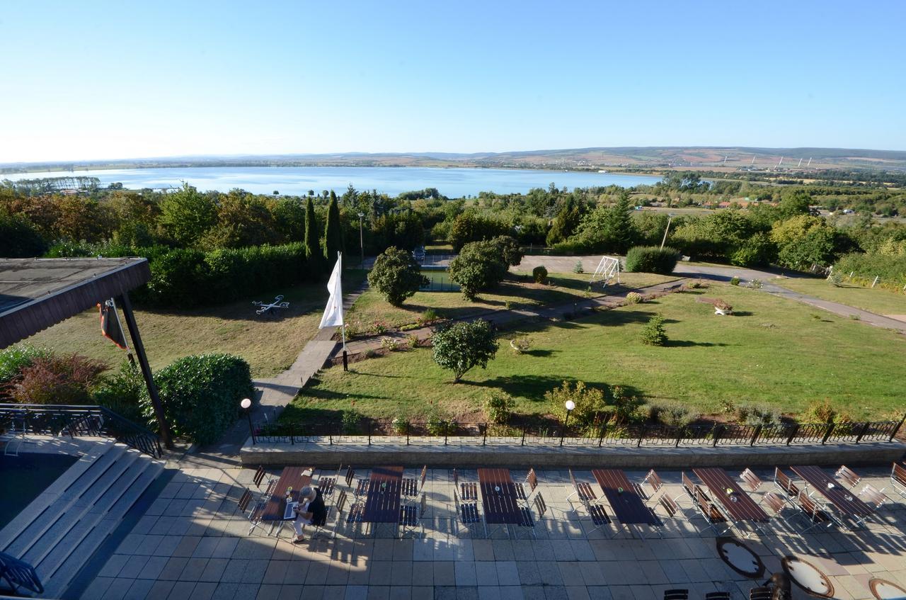 Land-Gut-Hotel Barbarossa Kelbra Buitenkant foto