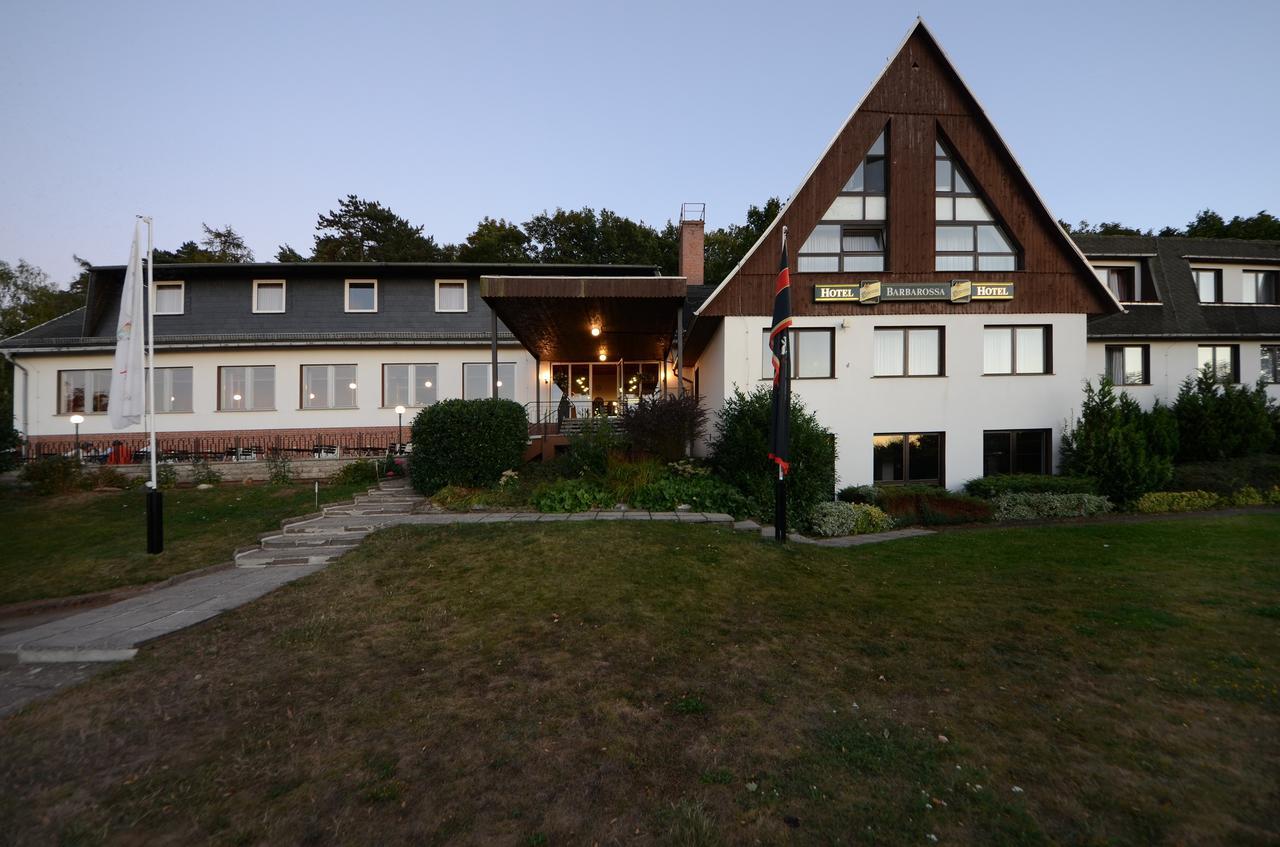 Land-Gut-Hotel Barbarossa Kelbra Buitenkant foto